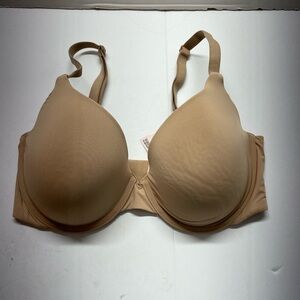 😍Victoria's Secret Tan T-Shirt Bra with Molded Cups